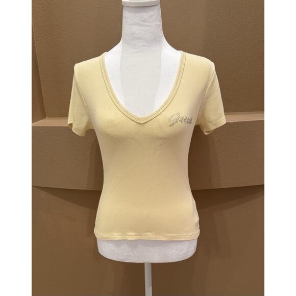 GUESS Los Angeles Women’s Short Sleeve T-Shirt Yellow Size M - Picture 1 of 8